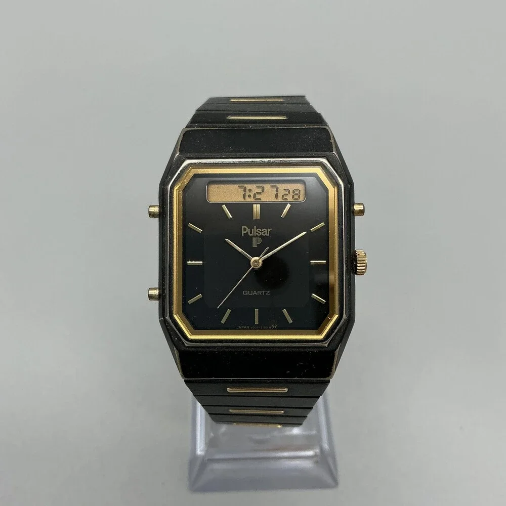 Vintage Pulsar V031-5000 Mens Watch 31mm Black Gold Tone Ana Digi New Battery 6